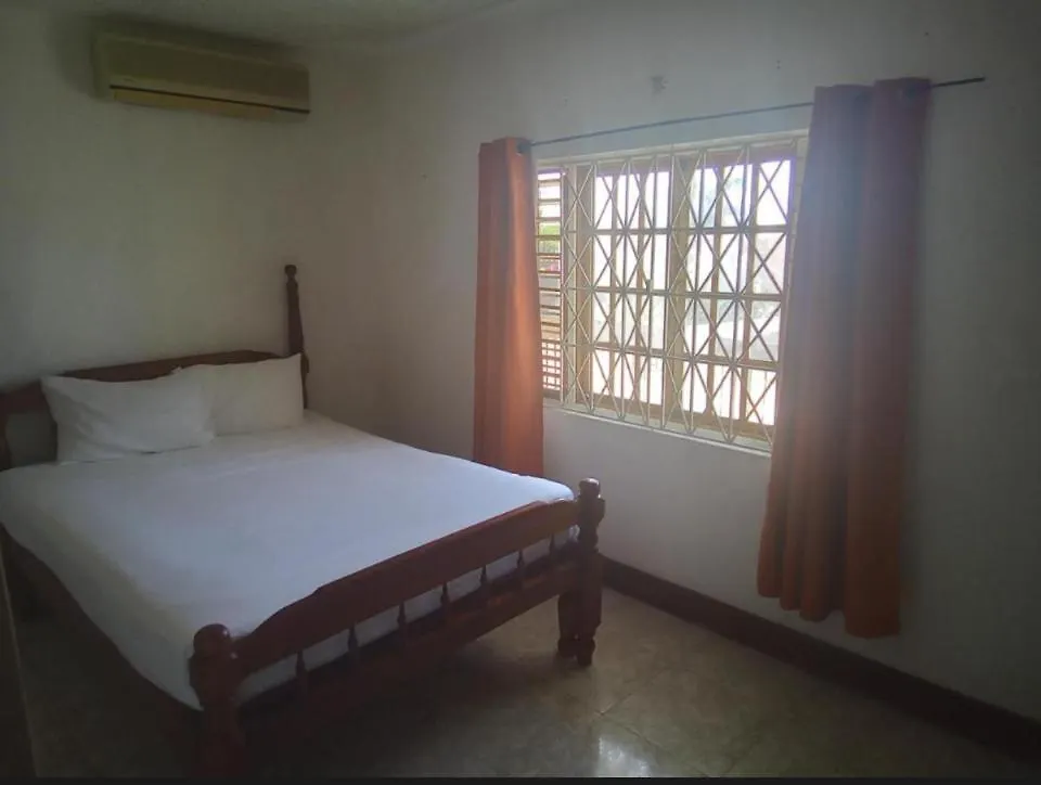 Guest house Comfort Rooms Ocho Rios