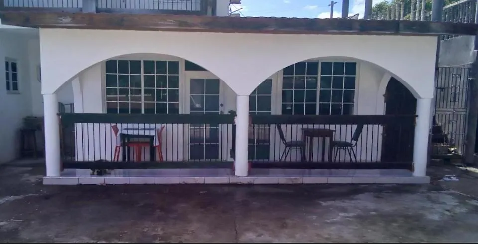 Comfort Rooms Ocho Rios Guest house