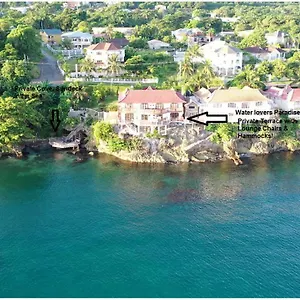 Water Lovers Paradise! Guest house